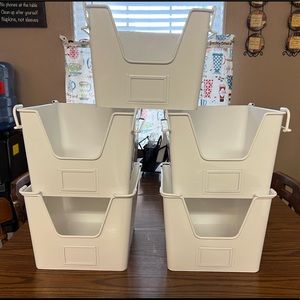 Small Metal Stackable Storage White - Pillowfront